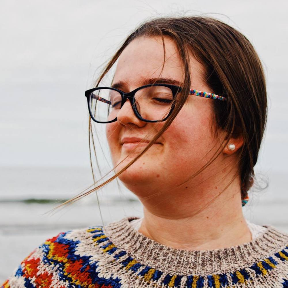 Meet your Posher, Kacey